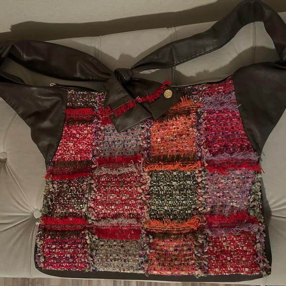 Chanel tweed lambskin Large girl shoulder or crossbody bag, Tote multi color - Picture 2 of 5